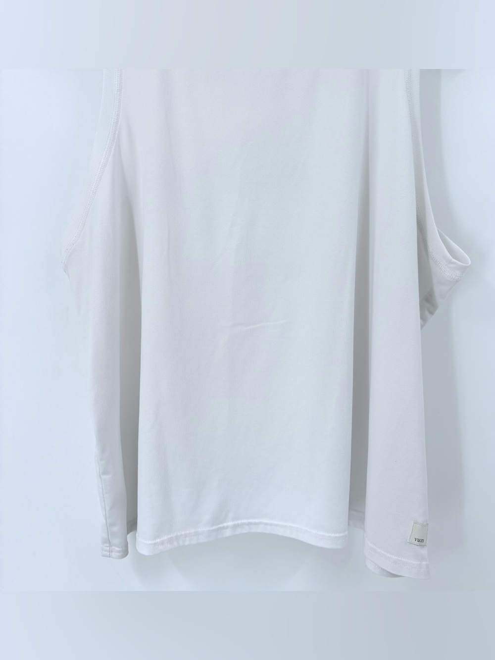Vuori White Energy Top - Picture 8 of 11